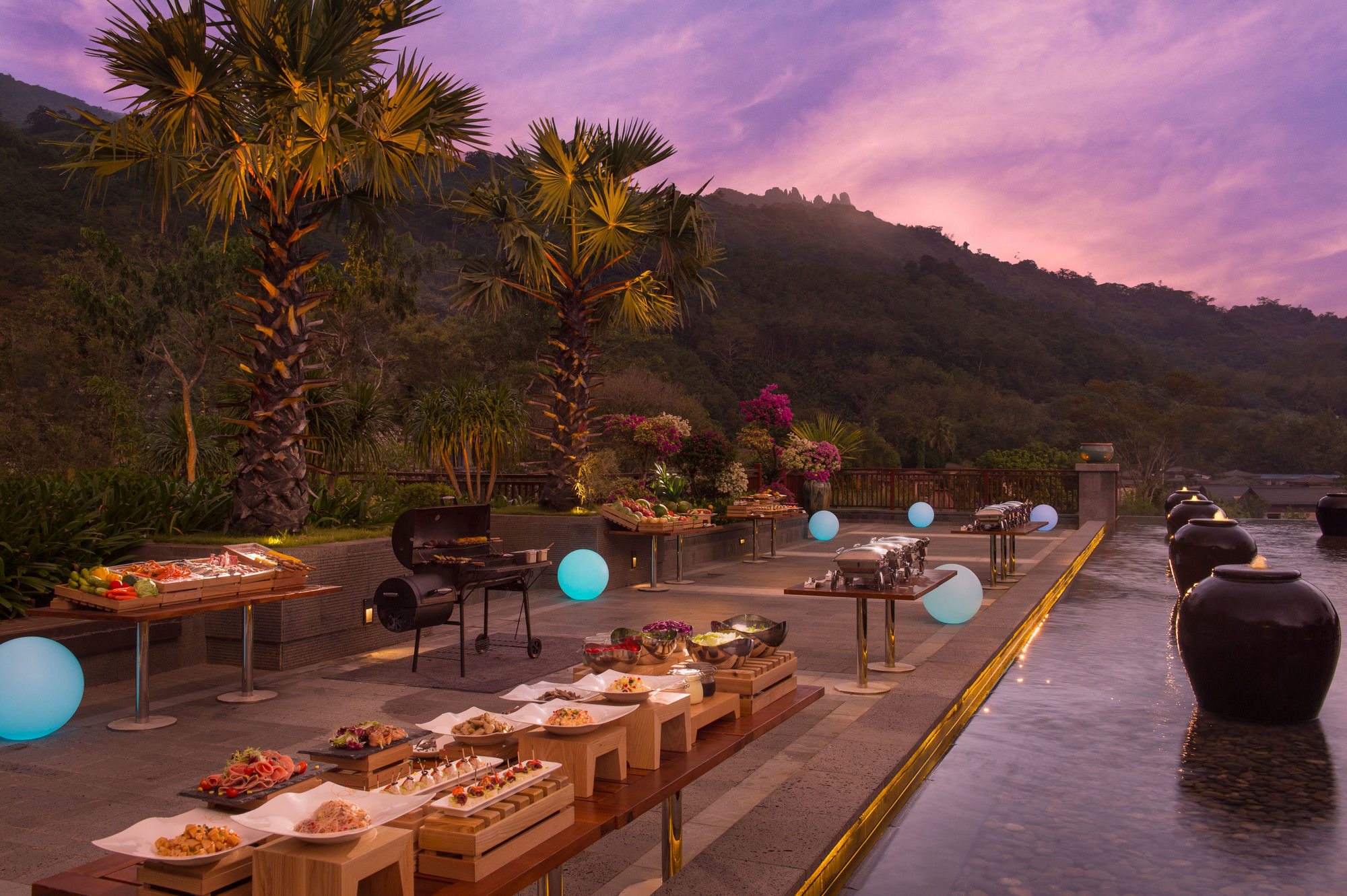 Doubletree Resort By Hilton Hotel Hainan - Qixianling Hot Spring Baoting Zewnętrze zdjęcie