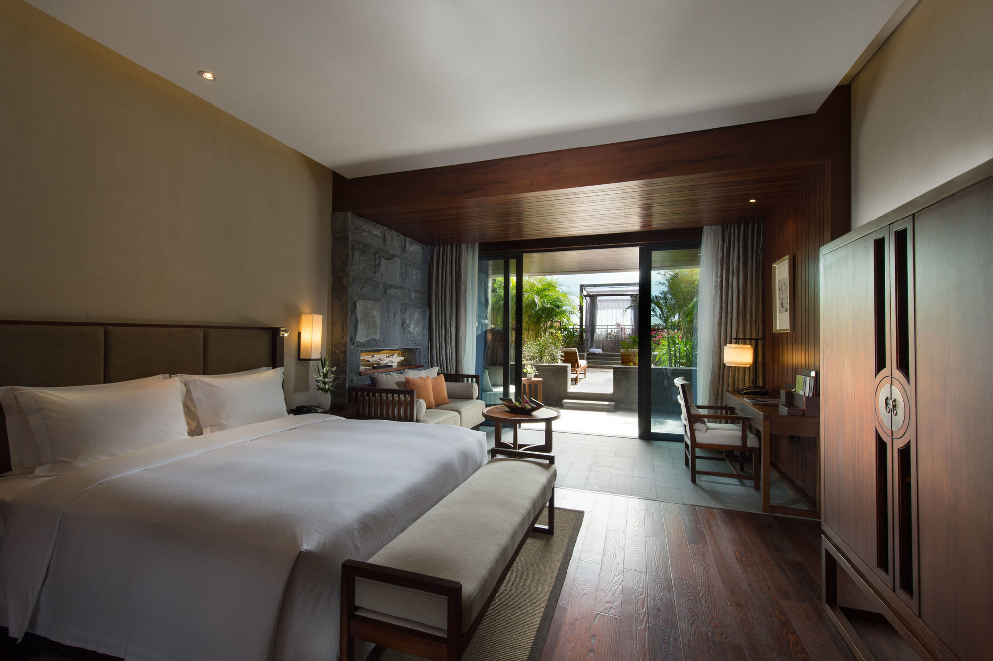 Doubletree Resort By Hilton Hotel Hainan - Qixianling Hot Spring Baoting Zewnętrze zdjęcie
