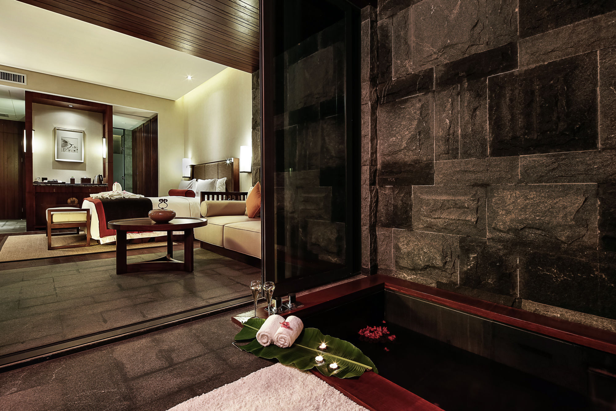 Doubletree Resort By Hilton Hotel Hainan - Qixianling Hot Spring Baoting Zewnętrze zdjęcie