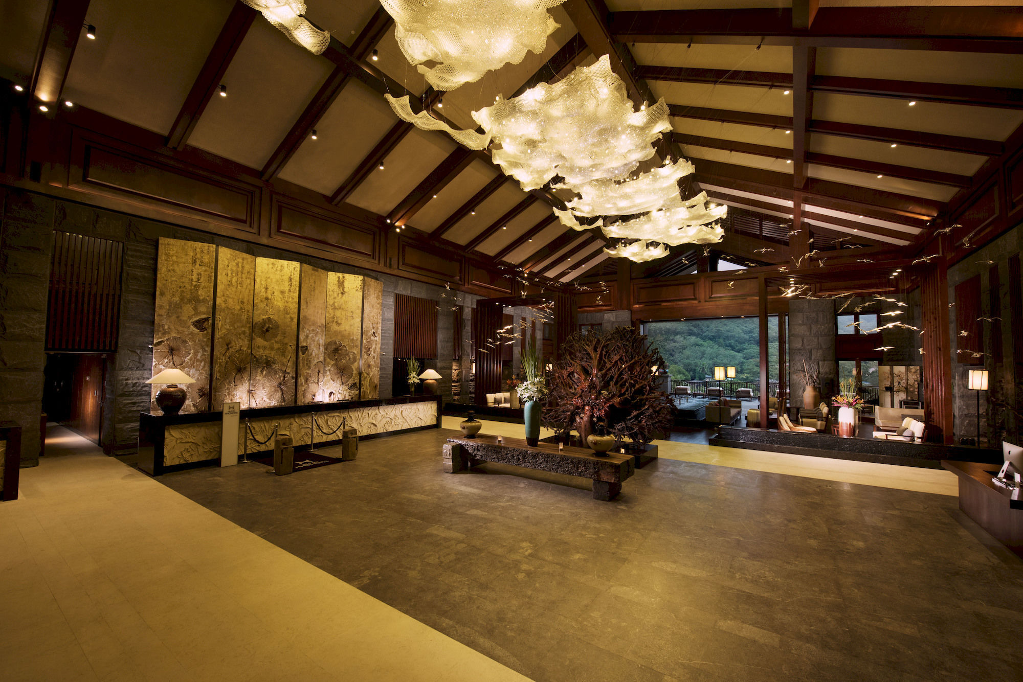 Doubletree Resort By Hilton Hotel Hainan - Qixianling Hot Spring Baoting Zewnętrze zdjęcie